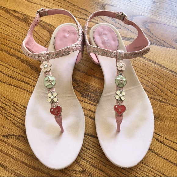 Chanel Lucky Symbols Sandals 17C - Picture 16 of 16